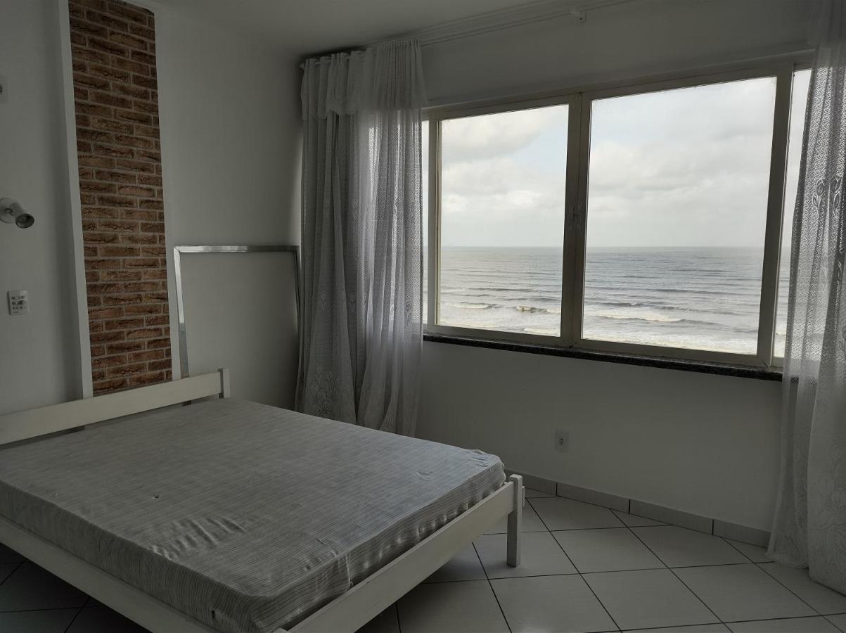 Apto Frente Ao Mar Peruíbe Exterior photo