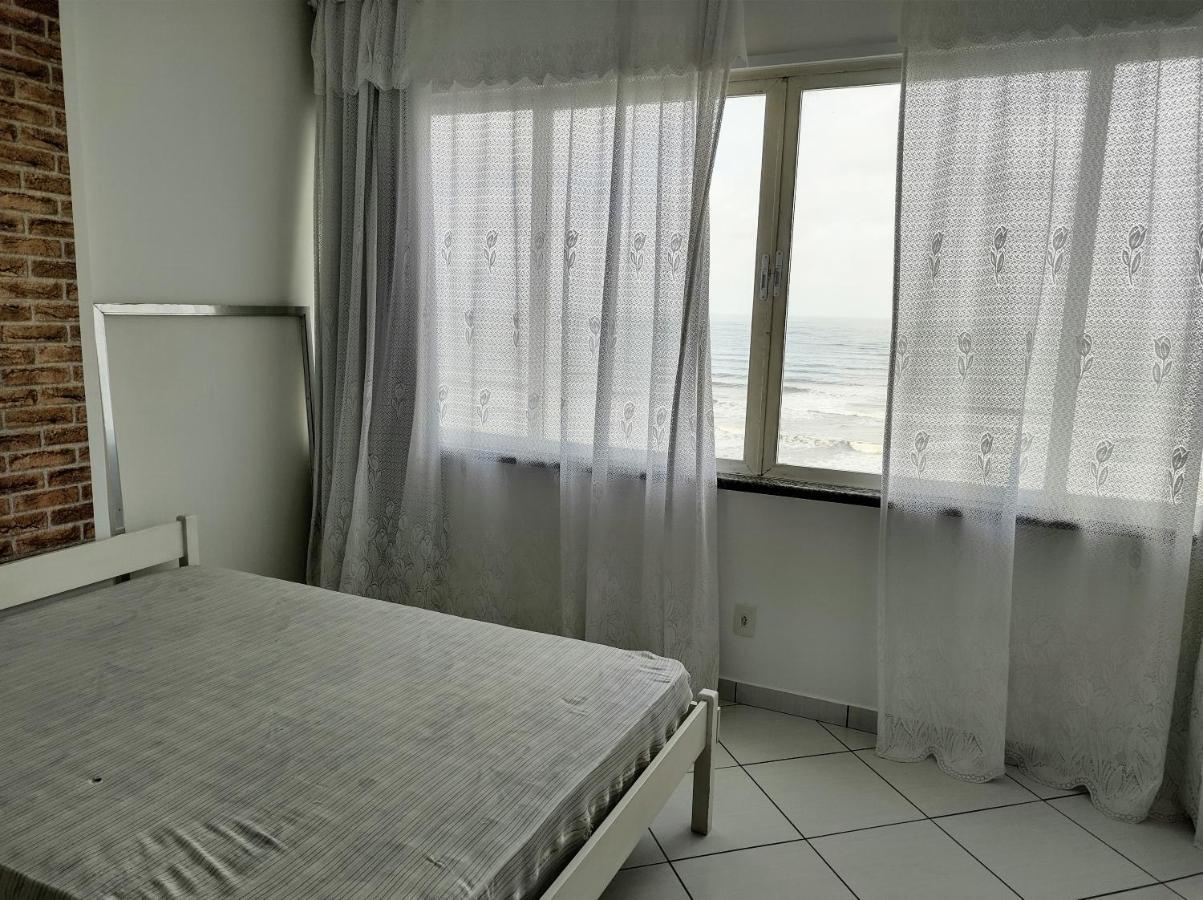 Apto Frente Ao Mar Peruíbe Exterior photo